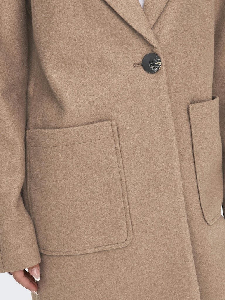 Only New Victoria Life Coat