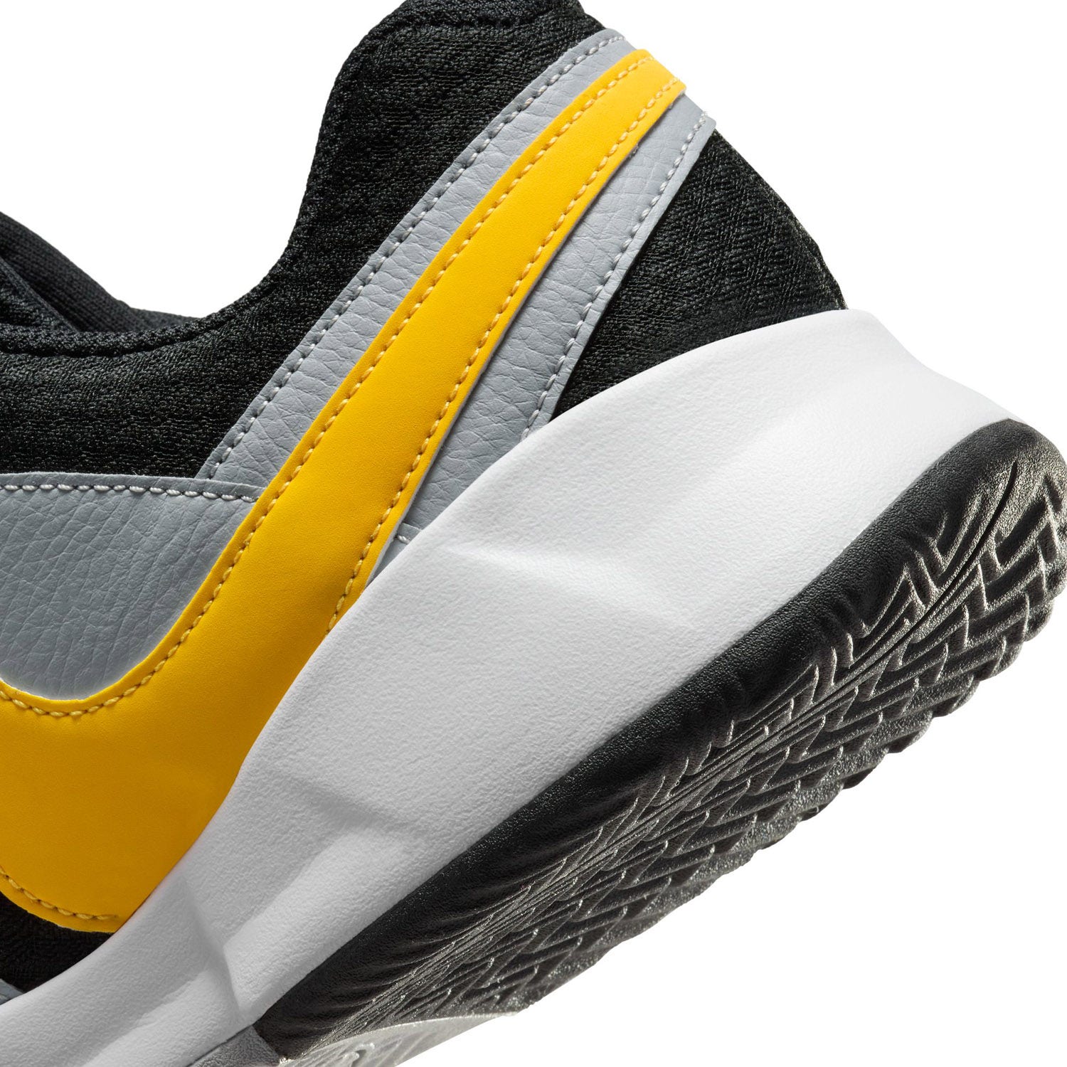 Nike Court Lite 4
