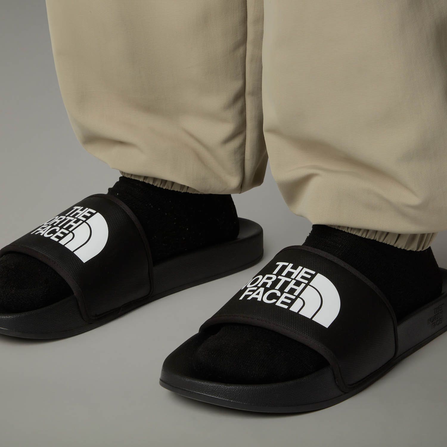 The north face the north face base camp slide iii slippers zwart heren